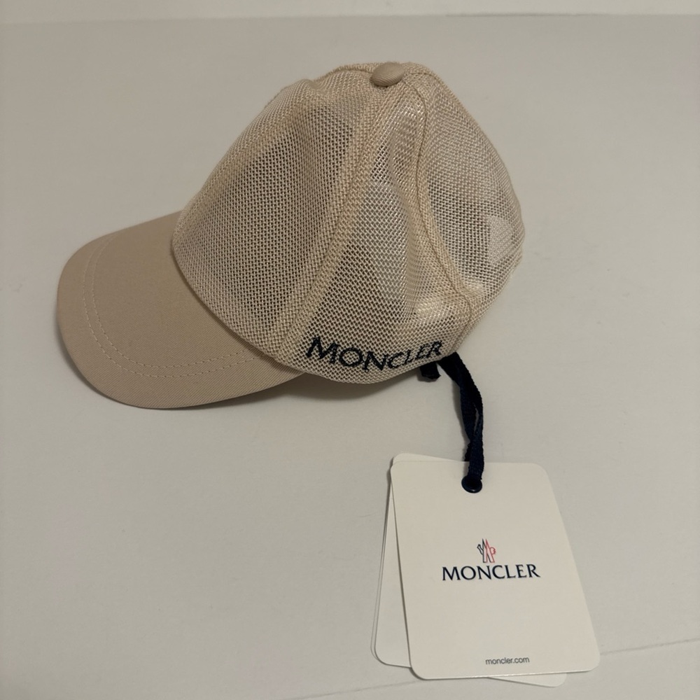 Moncler Kids Cap Size M Color Beige